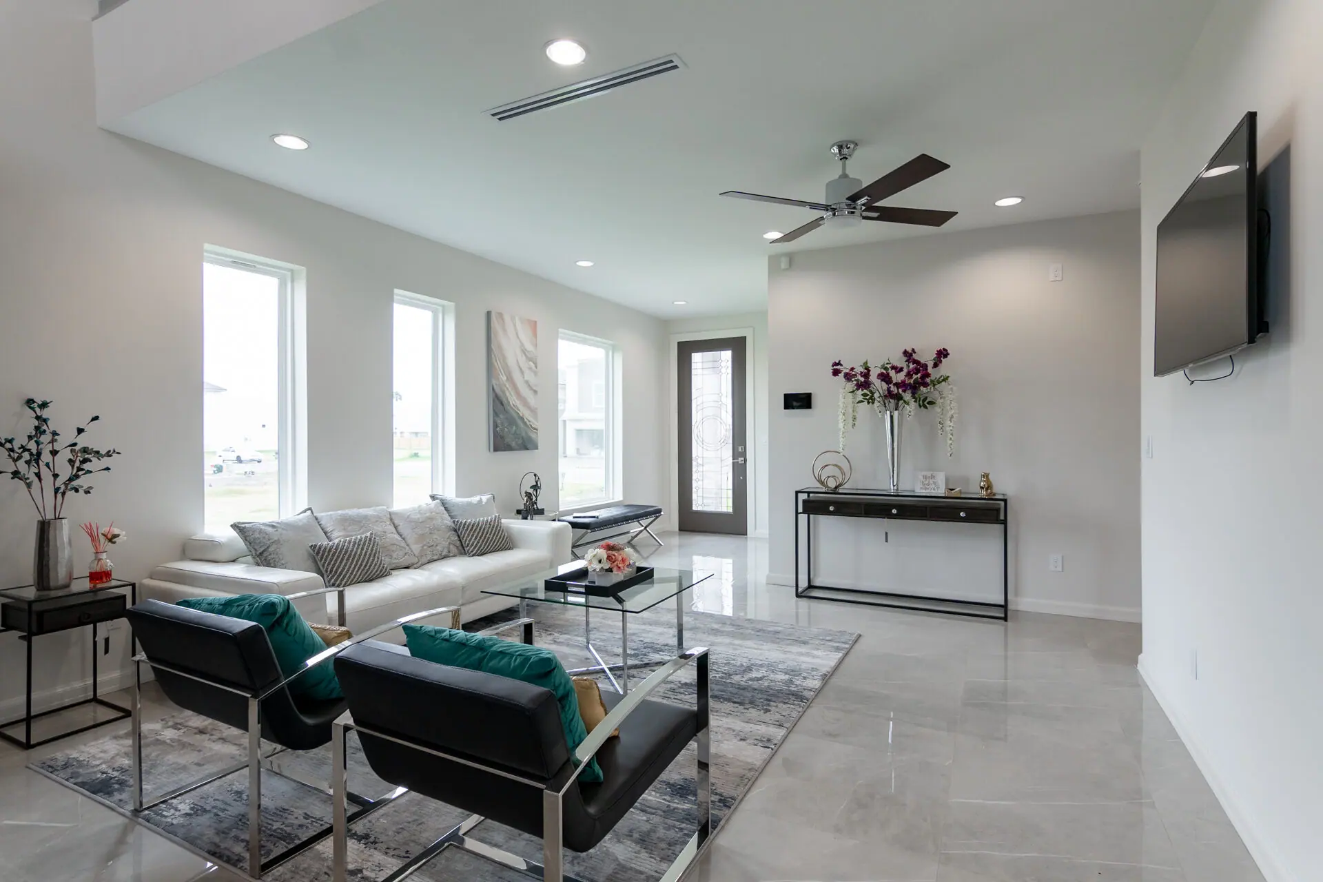 Custom home interior built by Breman Construction in the Rio Grande Valley, TX