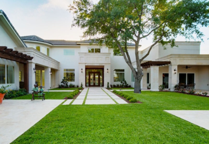 Breman custom home exterior — Rio Grande Valley (26)