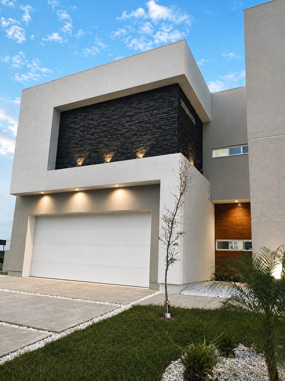 Breman custom home exterior — Rio Grande Valley (17)
